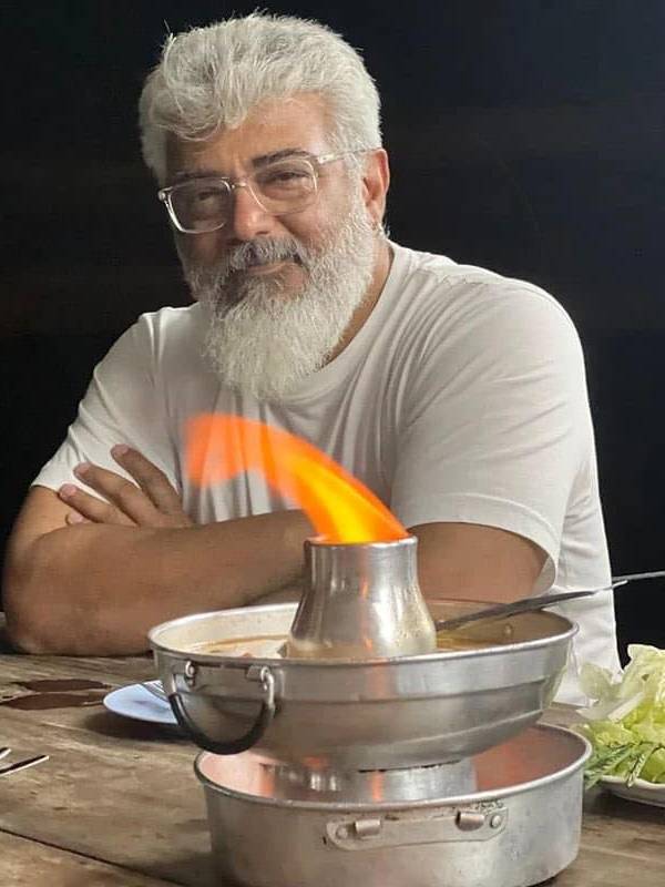 எகிறும் எதிர்பார்ப்பு எகிறும் எதிர்பார்ப்பு