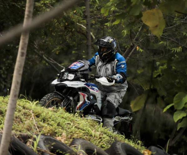 துணிவு ஷூட்டிங் ஸ்பாட் துணிவு ஷூட்டிங் ஸ்பாட்