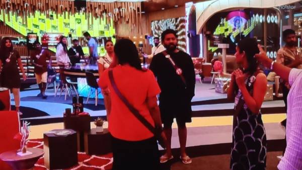 அசீம், விக்ரமன், ஜிபி.முத்து மோதல் அசீம், விக்ரமன், ஜிபி.முத்து மோதல்