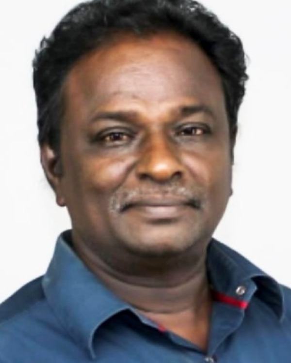 ப்ளூ சட்டை மாறன்