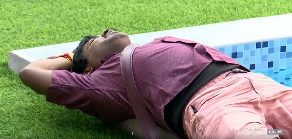 ஜிபி முத்துவிடம் தனலட்சுமி சண்டை ஜிபி முத்துவிடம் தனலட்சுமி சண்டை