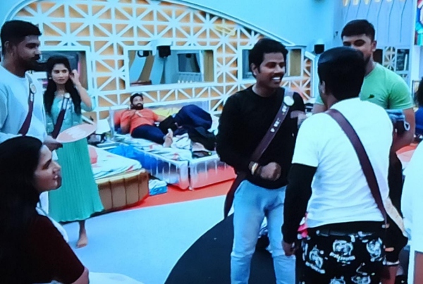 எப்படியானாலும் நான் வீட்டை விட்டு போய்விடுவேன் - ஜி.பி.முத்து எப்படியானாலும் நான் வீட்டை விட்டு போய்விடுவேன் - ஜி.பி.முத்து