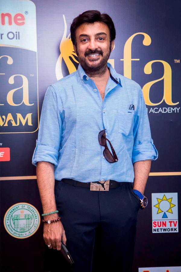 மண்ணின் மைந்தனாக மோகன்