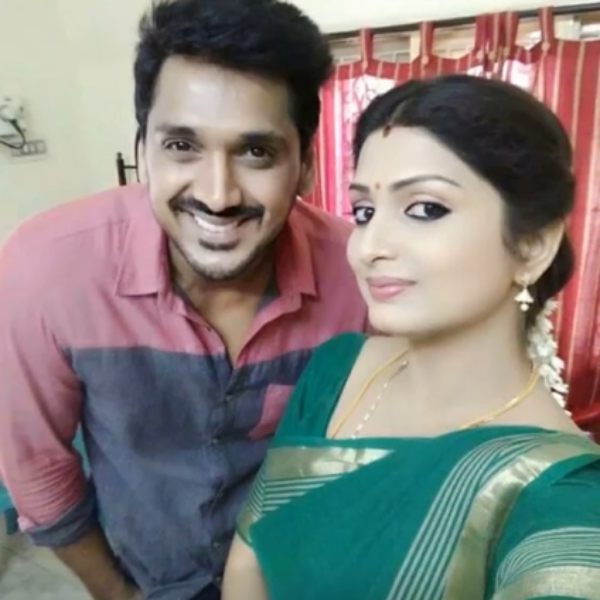 வேறு ஒரு நடிகையுடன் தொடர்பு