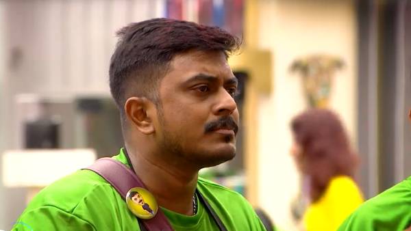  அலப்பறை செய்யும் அசீம்