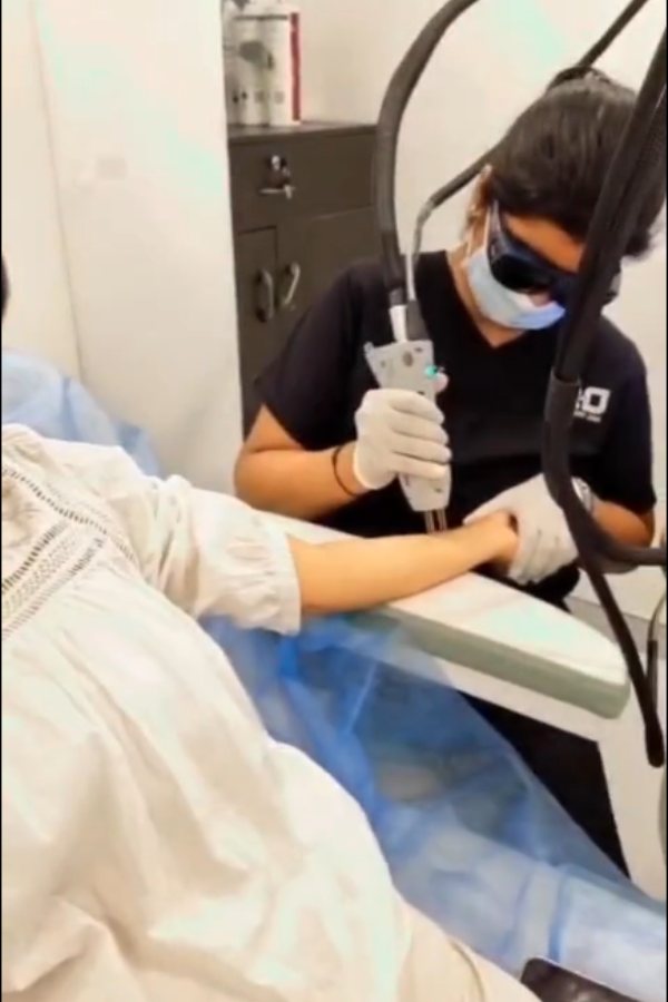 பாவ்னியிடம் காதலை சொன்ன அமீர் பாவ்னியிடம் காதலை சொன்ன அமீர்