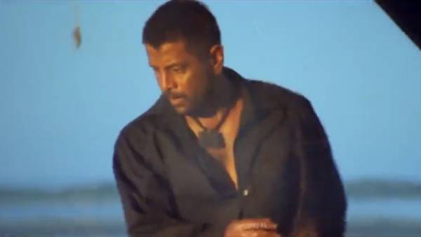 உருக வைத்த விக்ரம் உருக வைத்த விக்ரம்