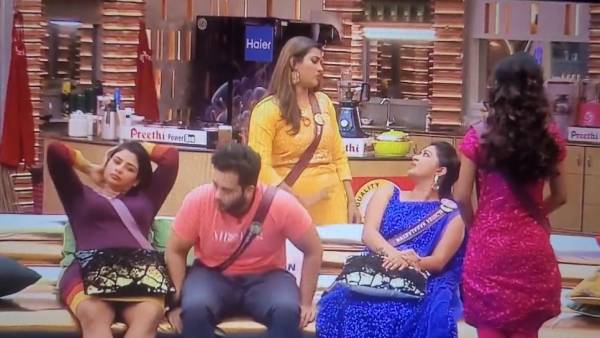 அச்சம் தரும் பார்வை 