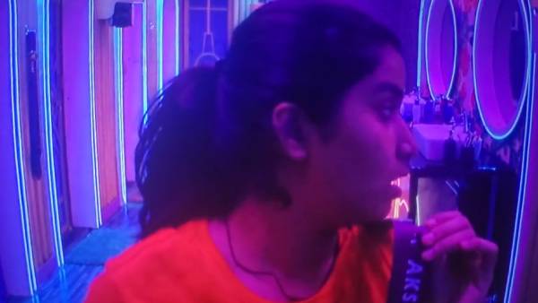 ரசிகர்கள் கோரிக்கை 