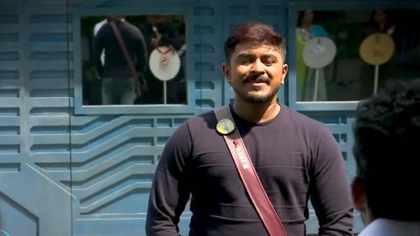  பெரியார், அம்பேத்கர் கருத்தியல்வாதி தவறை தட்டிக்கேட்காதது ஏன் -நெட்டிசன்கள்