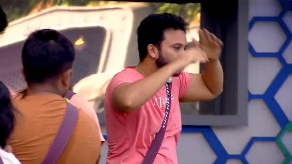 கோவக்காரரா இருப்பாரோ 