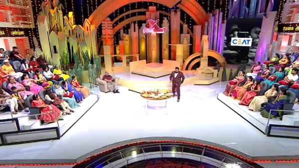 நீயா நானா ஷோ 