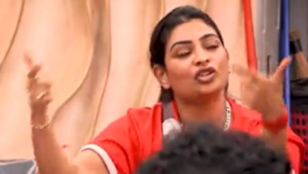 டீயில் ஆரம்பித்த சண்டை