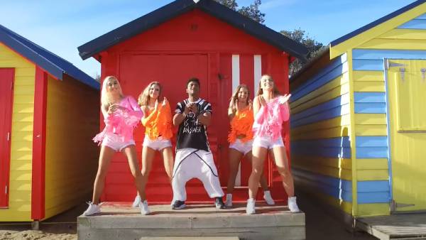 பான் இந்தியா பால் சாங் பான் இந்தியா பால் சாங்