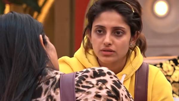 சீன் போடுறாரா ஷெரினா சீன் போடுறாரா ஷெரினா