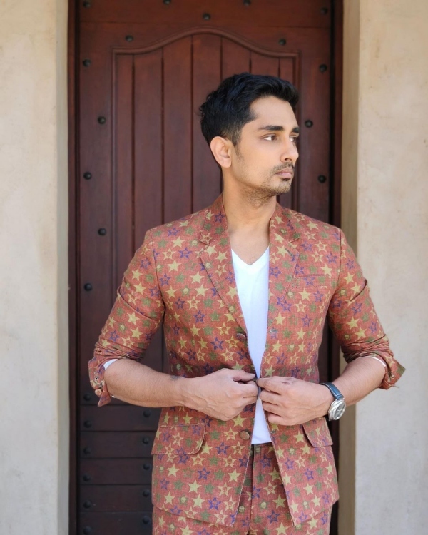 கட்டாயப் படுத்தக்கூடாது கட்டாயப் படுத்தக்கூடாது