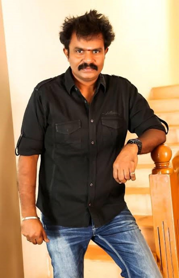 ஹரி யுனிவர்சல் ஹரி யுனிவர்சல்