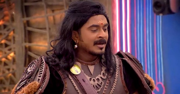 கோமாளி அசீம் 