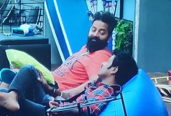  திருதிருவென விழித்த ராபர்ட் மாஸ்டர்