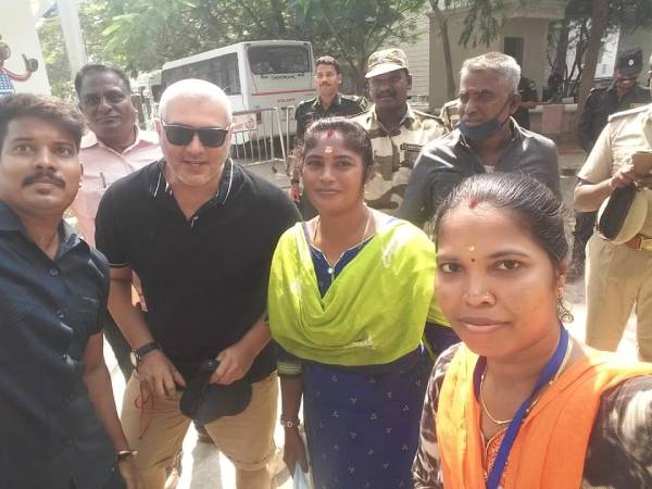 ஆன்லைன் உணவை தானே ஆர்டர் செய்த அஜித்..அலறி குதித்த ஓட்டல் ஊழியர்