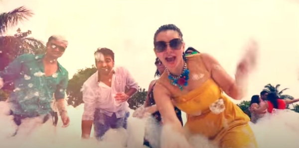 திருமணத்தில் ஹன்சிகா டான்ஸ் 