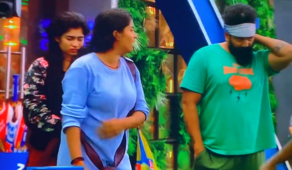 தனலட்சுமியின் எரிச்சல் மூட்டும் கோபம் தனலட்சுமியின் எரிச்சல் மூட்டும் கோபம்