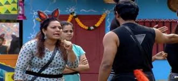  ஆரியை போல் விக்ரமனை கார்னர் செய்யும் ஹவுஸ் மேட்ஸ் 