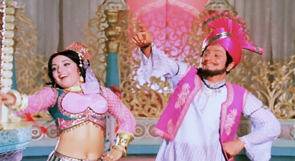 இரட்டைவேட எம்ஜிஆர்..காதல் மோதல், சுவாரஸ்யம்