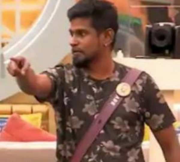  கண்ணீர் விட்டு அழுத ஏடிகே