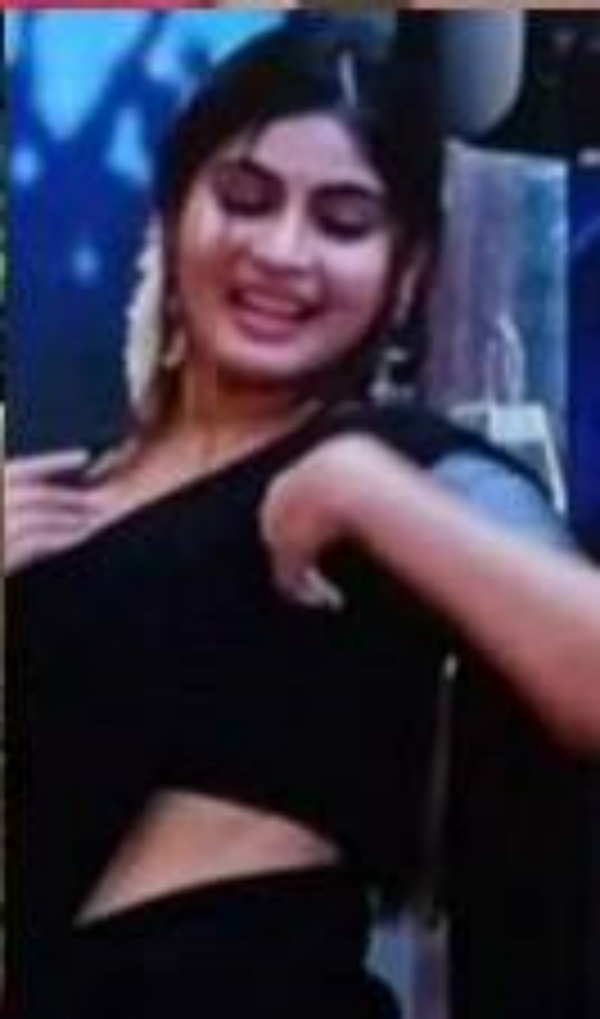  நாகரீகம் என்கிற போர்வையில் போலித்தனம் இளம் போட்டியாளர்கள் பலகீனம்