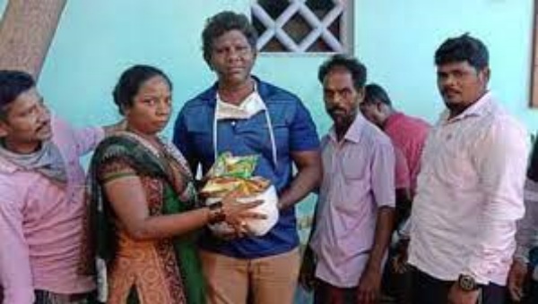 விருச்சிககாந்துக்கு உதவி 