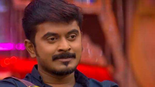 கடைசி இடம்