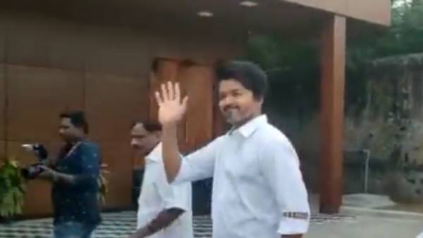 5 ஆண்டுகளுக்குப் பின் சந்திப்பு 5 ஆண்டுகளுக்குப் பின் சந்திப்பு