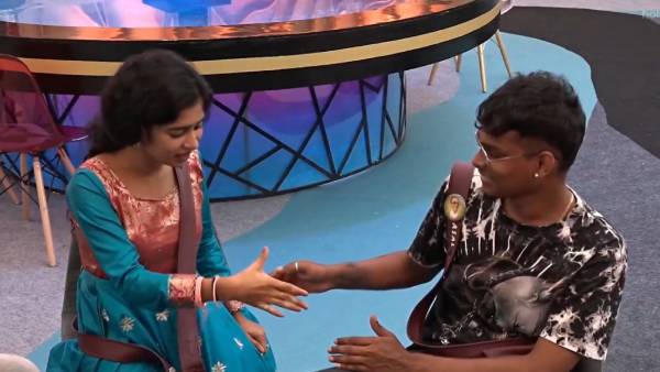 வைல்ட் கார்டு என்ட்ரி