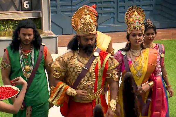 நாடக காதலா 