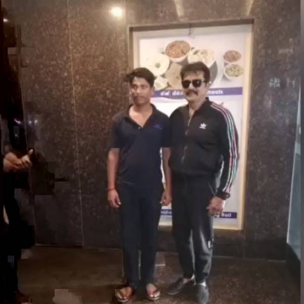 ஹீரோவாக கவர்ந்த சரத்குமார் 