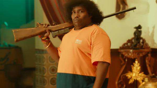 கான்டிராக்டர் நேசமணி 