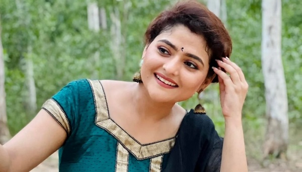 24 வயது நடிகை மரணம்