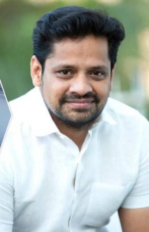 கீதா ஆர்ட்ஸ் அலுவலகத்தில் ஆர்ப்பாட்டம்