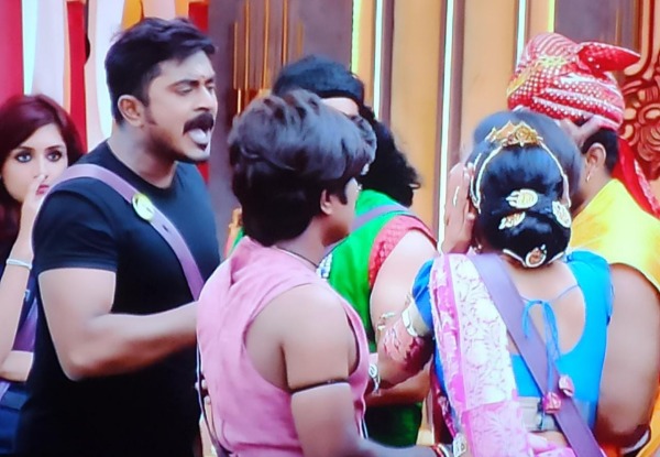 அசீமின் தாங்கமுடியாத வள வள பேச்சு அசீமின் தாங்கமுடியாத வள வள பேச்சு