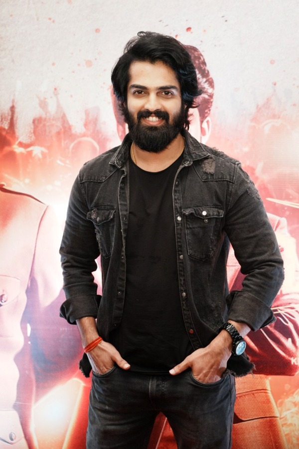  இந்தியா முழுவதும் வியாபித்திருக்கும் லாரி நிறுவன அதிபர்