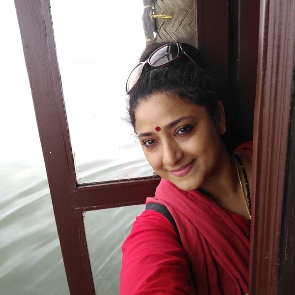 பல படங்களில் 