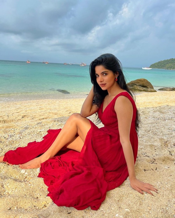 உருவகேலி செய்தார்கள் 