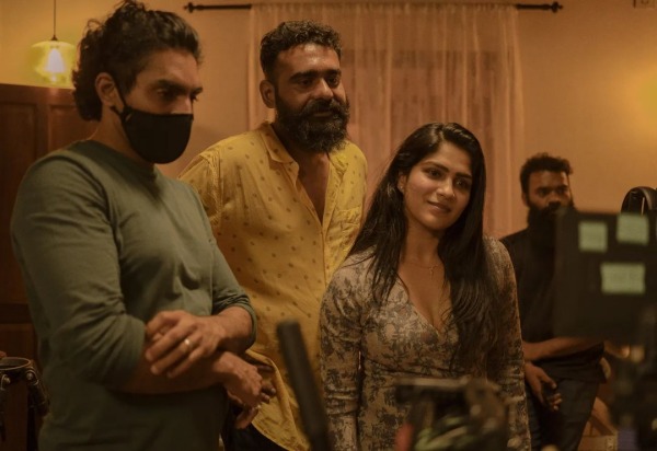  விளாசித் தள்ளிய சுவாசிகா