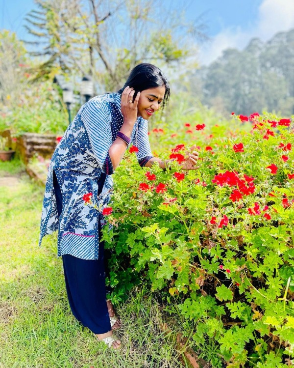 நண்பர்களுடன் லூட்டி