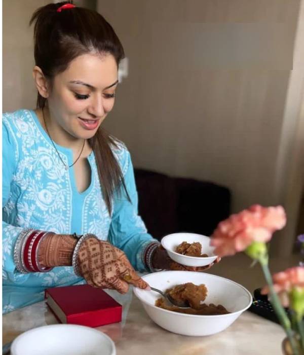 கிண்டலடிக்கும் பேன்ஸ்