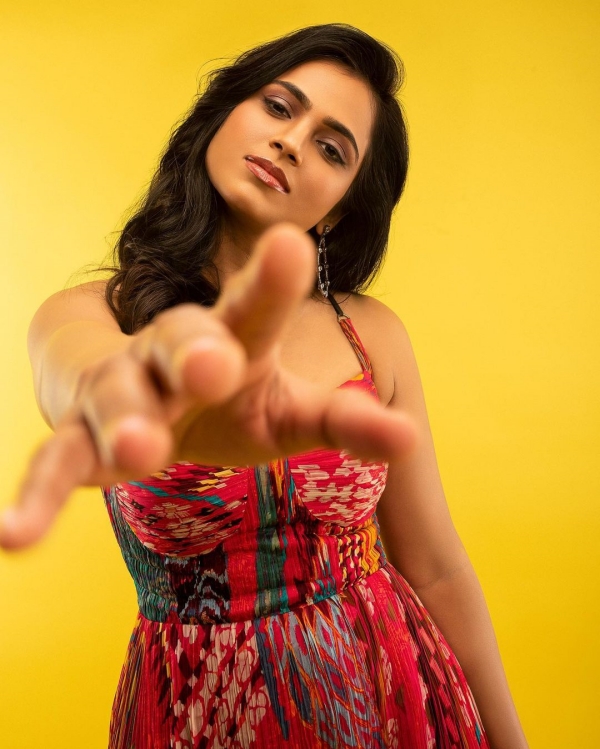 ரம்யா பாண்டியன்