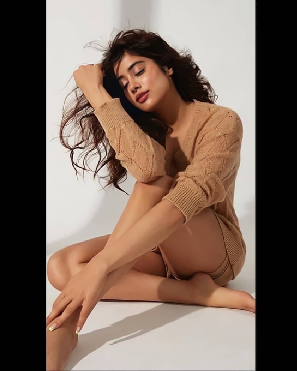 பிஸியான ஜான்வி கபூர் 