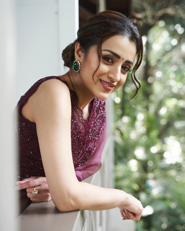 த்ரிஷா ஹீரோயின் 