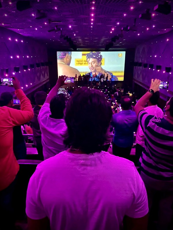 பருத்தி மூட்டை குடோன்லயே பருத்தி மூட்டை குடோன்லயே